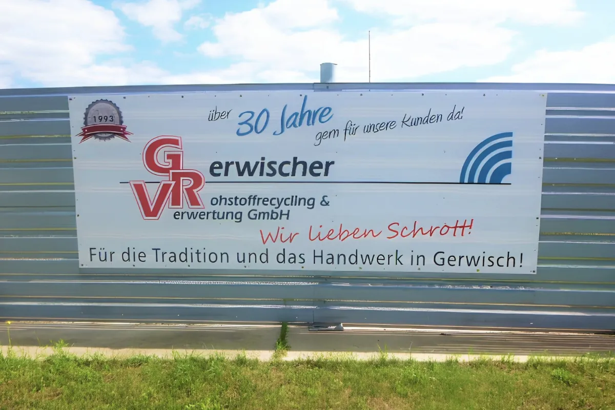 Eine Werbung für die Firma Gerwisch auf einem weißen Hintergrund mit roten Schriftzeichen.